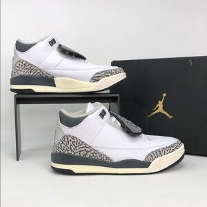 Air Jordan Retro 3 (PS) Hide N Sneak FB4416-10 Youth Sneakers - Size 3Y